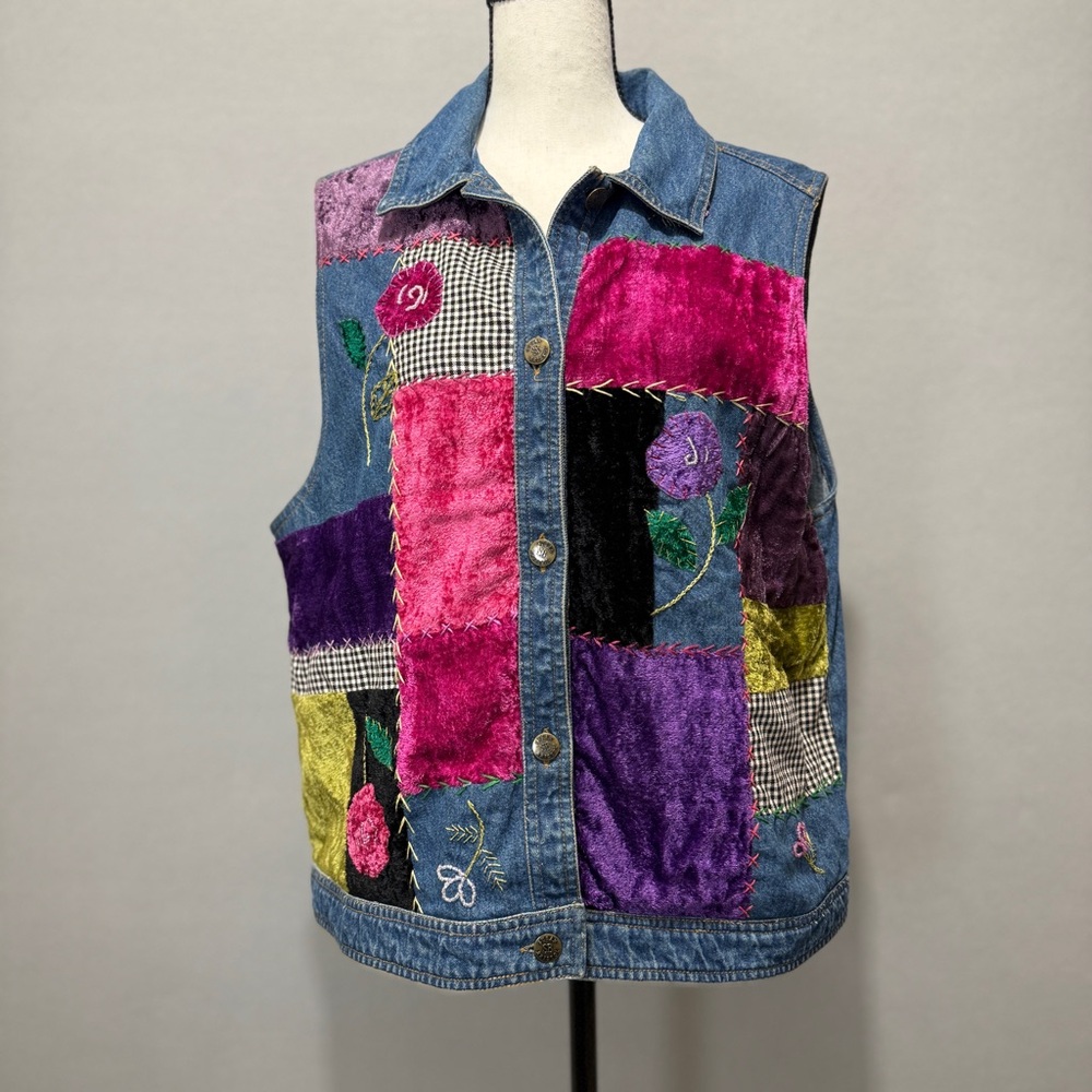 Susan Bristol Velvet Patchwork Denim Vest Sz L Sleeveless Boho Floral Embroidery